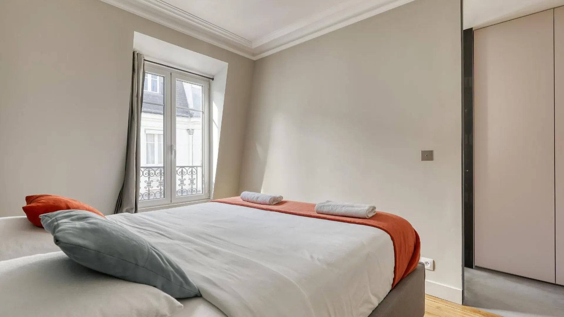 Stunning & Warm Flat In The 11Th - Parmentier Apartment Paris 0*,