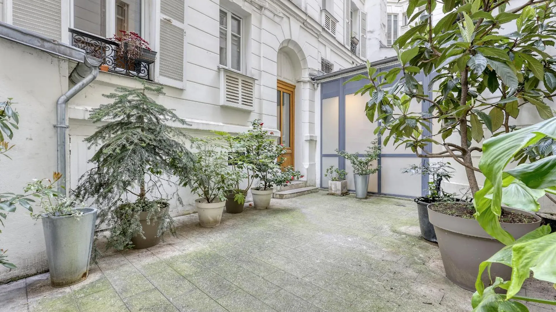 Stunning & Warm Flat In The 11Th - Parmentier Apartment Paris France